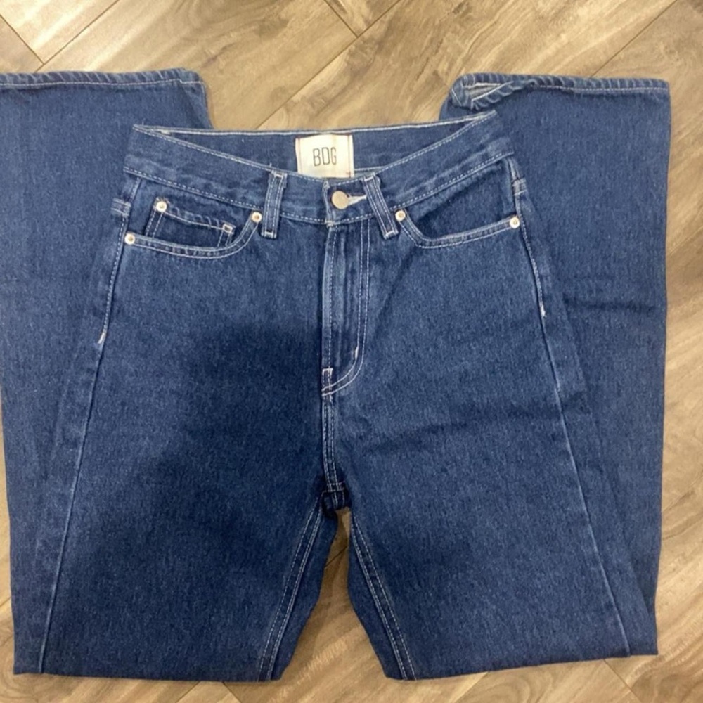 BDG Women's Straight Jeans in Deep Blue